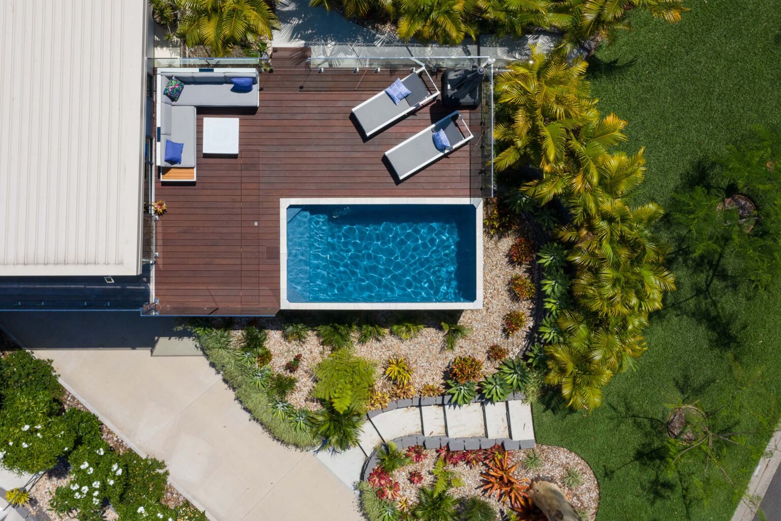 plunge pool in ground