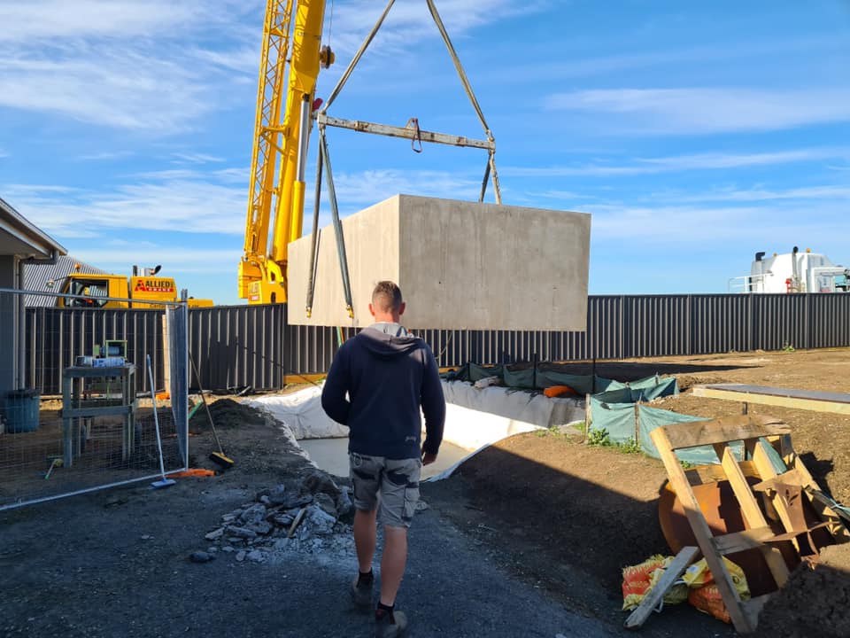 What To Look For In A Plunge Pool Builder In Port Macquarie